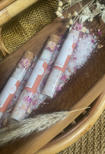 Load image into Gallery viewer, Botanicals Bath Shot