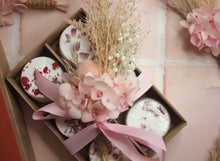 Load image into Gallery viewer, Posie + Shower Steamer Gift Set