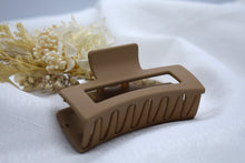 Load image into Gallery viewer, Hair Claw Clips Earthy Vibe
