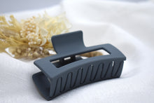Load image into Gallery viewer, Hair Claw Clips Earthy Vibe
