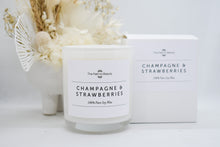 Load image into Gallery viewer, White Candle-Champagne &amp; Strawberries
